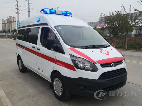 福特新全顺V362中轴监护型救护车